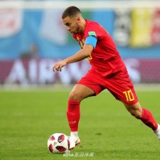 Hazard a félicité Mbape pour son Golden Globe Award